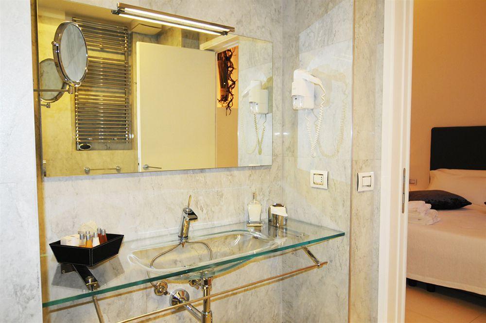 مبيت وإفطار ريجّو دي كالابريا Town House Cavour المظهر الخارجي الصورة