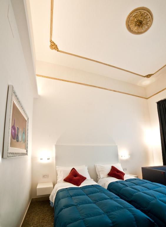 مبيت وإفطار ريجّو دي كالابريا Town House Cavour الغرفة الصورة