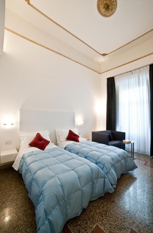 مبيت وإفطار ريجّو دي كالابريا Town House Cavour الغرفة الصورة