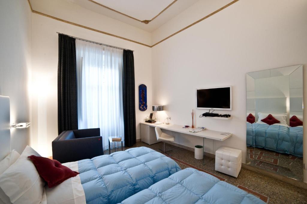 مبيت وإفطار ريجّو دي كالابريا Town House Cavour الغرفة الصورة