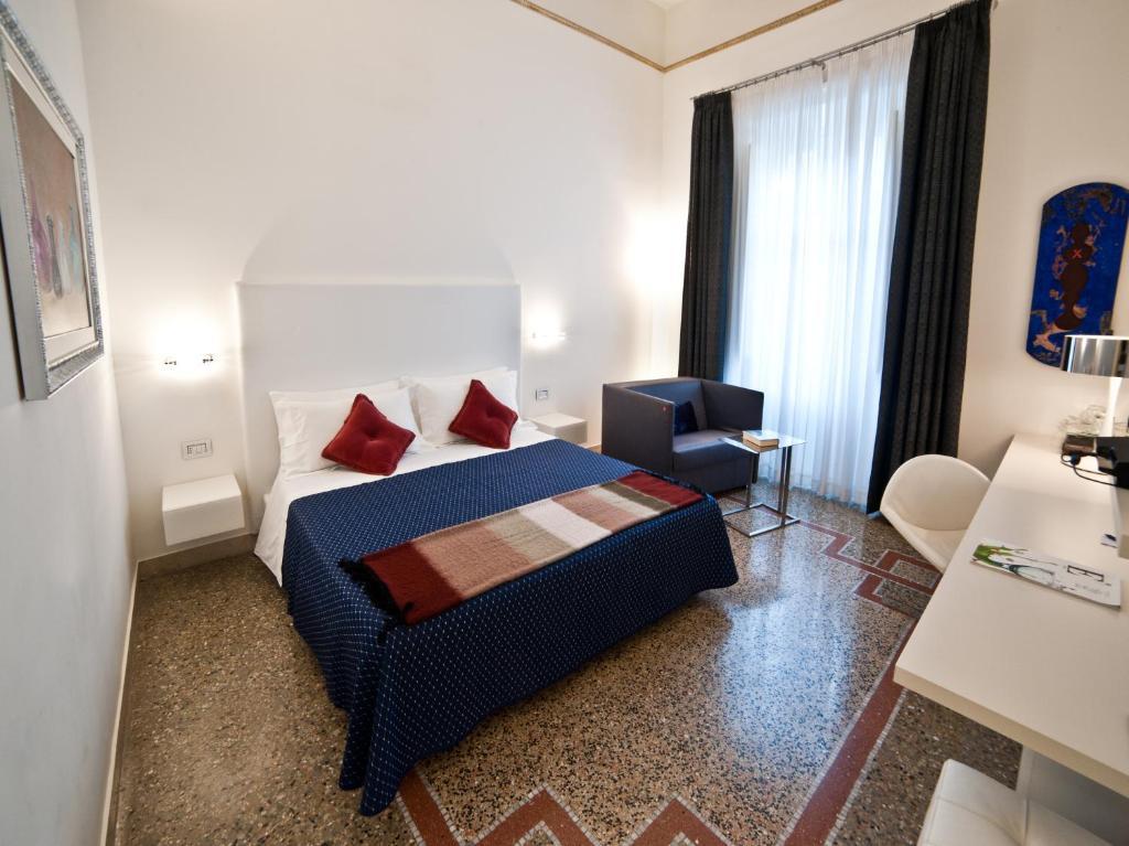 مبيت وإفطار ريجّو دي كالابريا Town House Cavour الغرفة الصورة