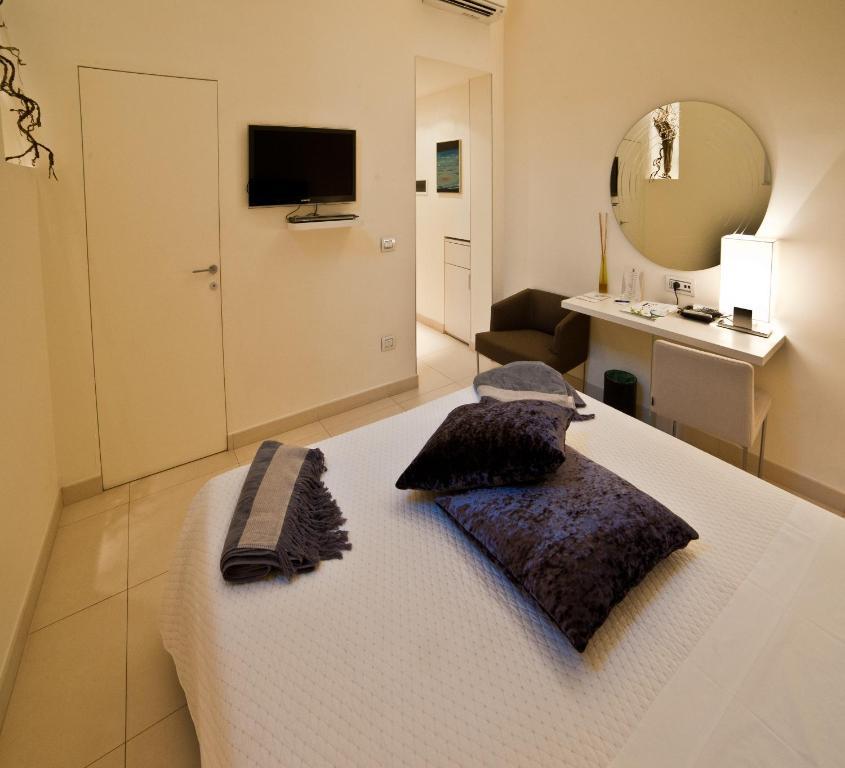 مبيت وإفطار ريجّو دي كالابريا Town House Cavour الغرفة الصورة