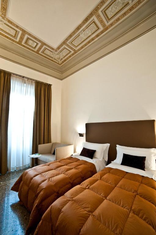 مبيت وإفطار ريجّو دي كالابريا Town House Cavour الغرفة الصورة