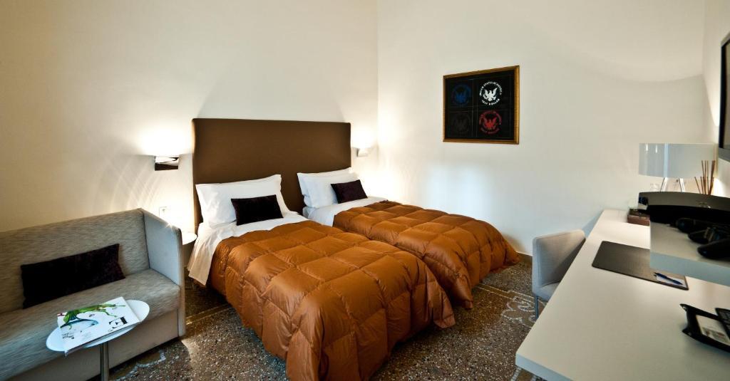 مبيت وإفطار ريجّو دي كالابريا Town House Cavour الغرفة الصورة