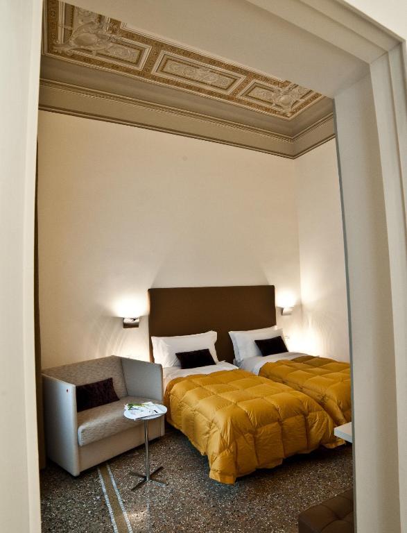 مبيت وإفطار ريجّو دي كالابريا Town House Cavour الغرفة الصورة