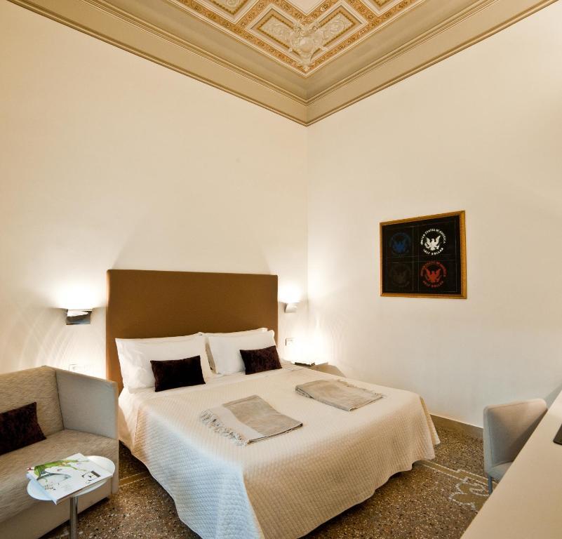 مبيت وإفطار ريجّو دي كالابريا Town House Cavour الغرفة الصورة