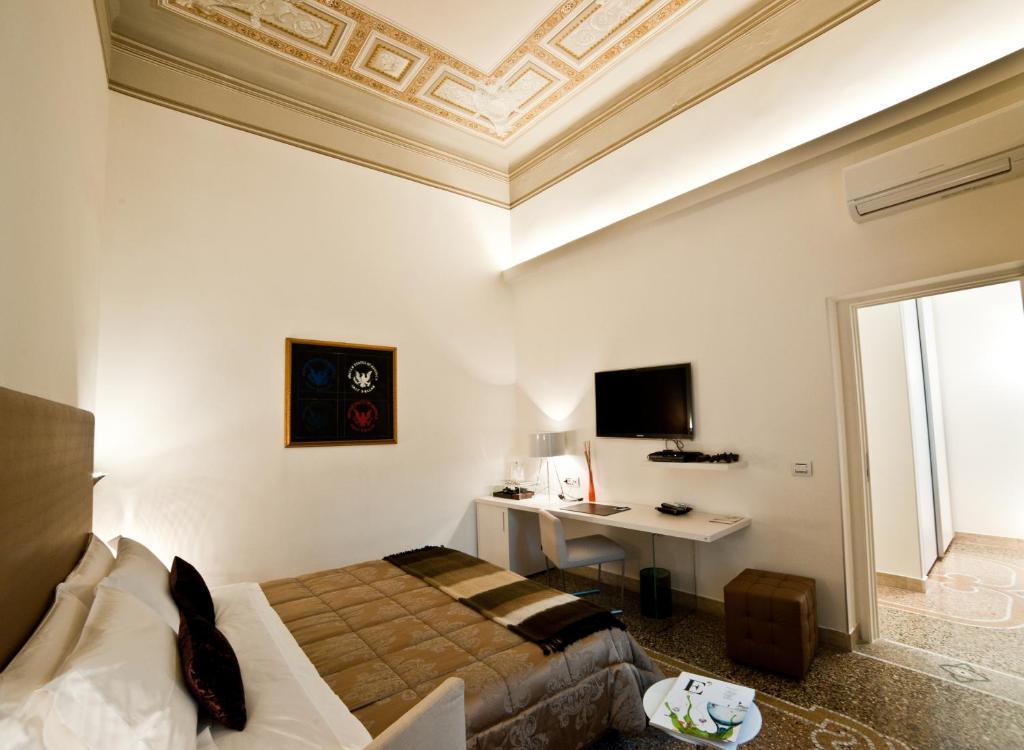 مبيت وإفطار ريجّو دي كالابريا Town House Cavour الغرفة الصورة